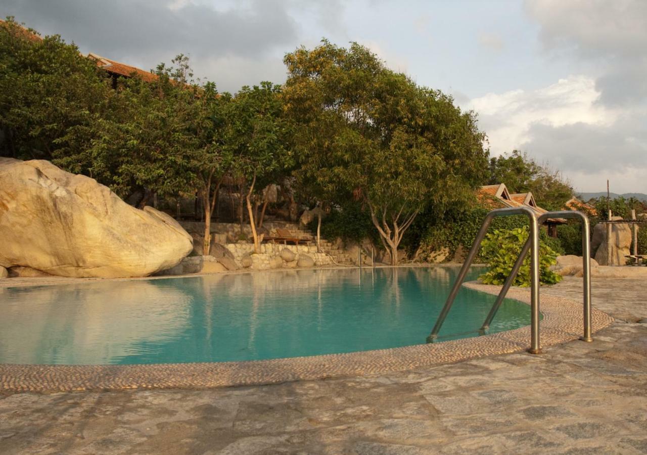 Wild Beach Boutique Resort Ninh Phuoc Екстериор снимка